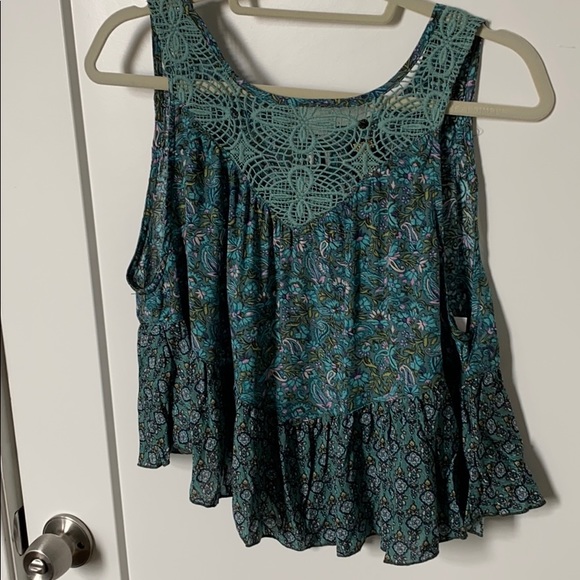 Anna Sui for O’Neill backless floral top - Picture 7 of 13